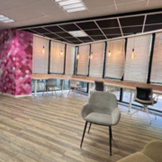 Open Space  35 postes Coworking Square Roger Genin Grenoble 38000 - photo 7